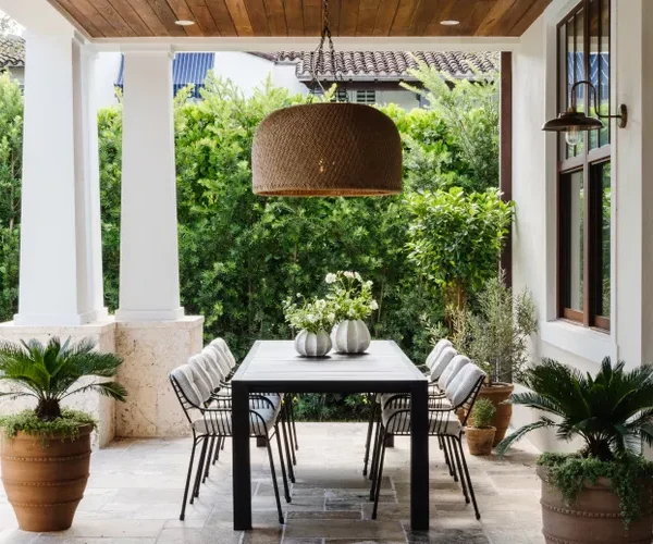 Top Patio Styling Ideas for Relaxing Evenings